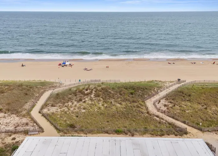 Beachfront 2-bedroom With Stunning Ocean Views Perfect For Family Getaways * Ocean City