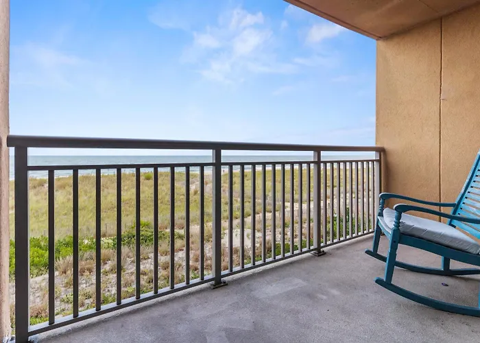 Holiday home Beachfront 2-bedroom With Stunning Ocean Views Perfect For Family Getaways Ocean City