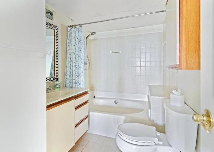Beachfront 2-bedroom With Stunning Ocean Views Perfect For Family Getaways * Ocean City